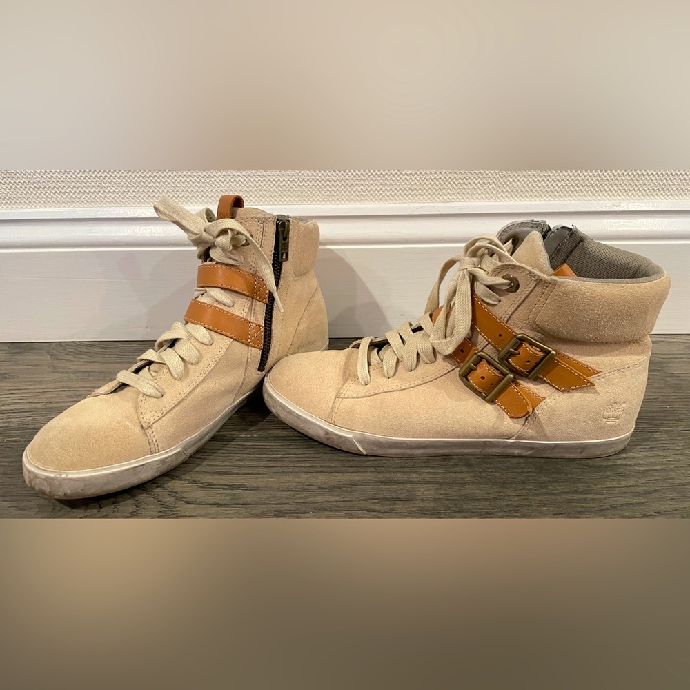 Timberland double buckle mid-cut sneakers Women’s size 9W
